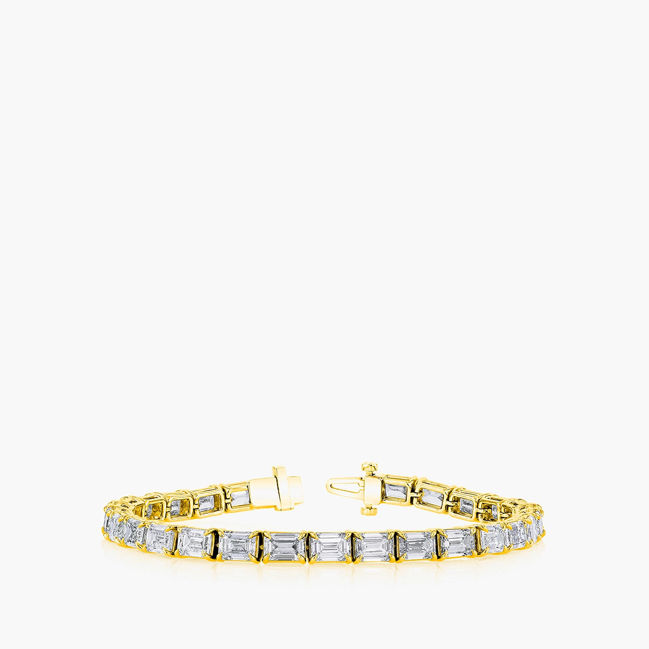 East-west emerald diamond tennis bracelet in 18K yellow gold with 9.5ct diamonds,front view