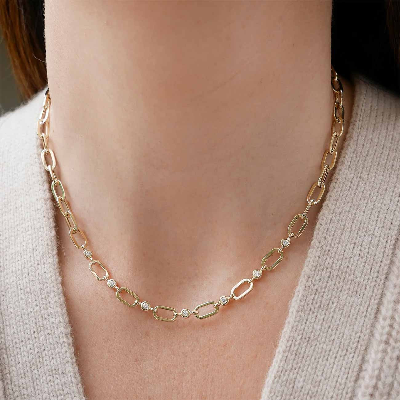 EF Collection Jumbo Link Chain Necklace with Diamond Pillows in Yellow Gold