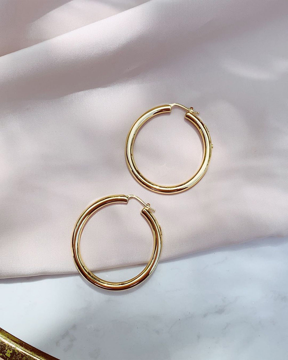 Roberto Coin Wide Hoop Earrings – 43mm