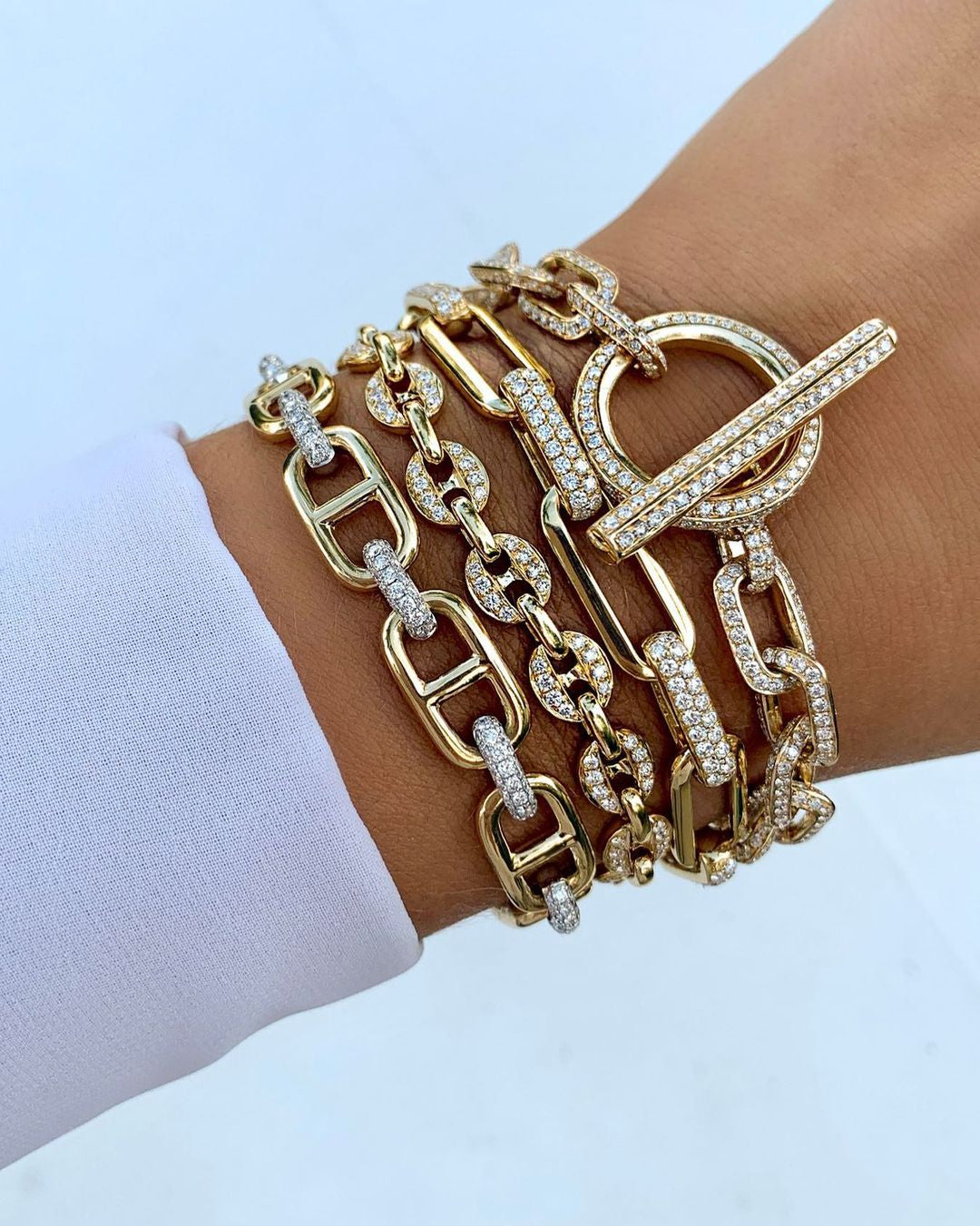 Gold Paperclip Bracelet With Alternating Pave Diamond Stations