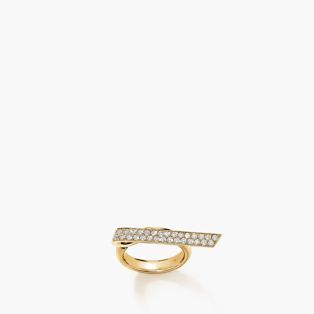 Hearts on Fire INSIDE/OUT Elongated Diamond Flip Ring in 18k Yellow Gold