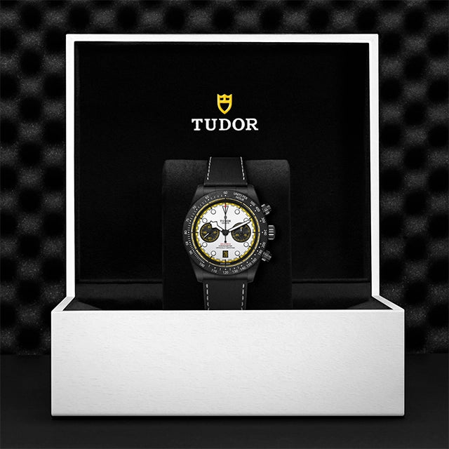 TUDOR Black Bay Chrono