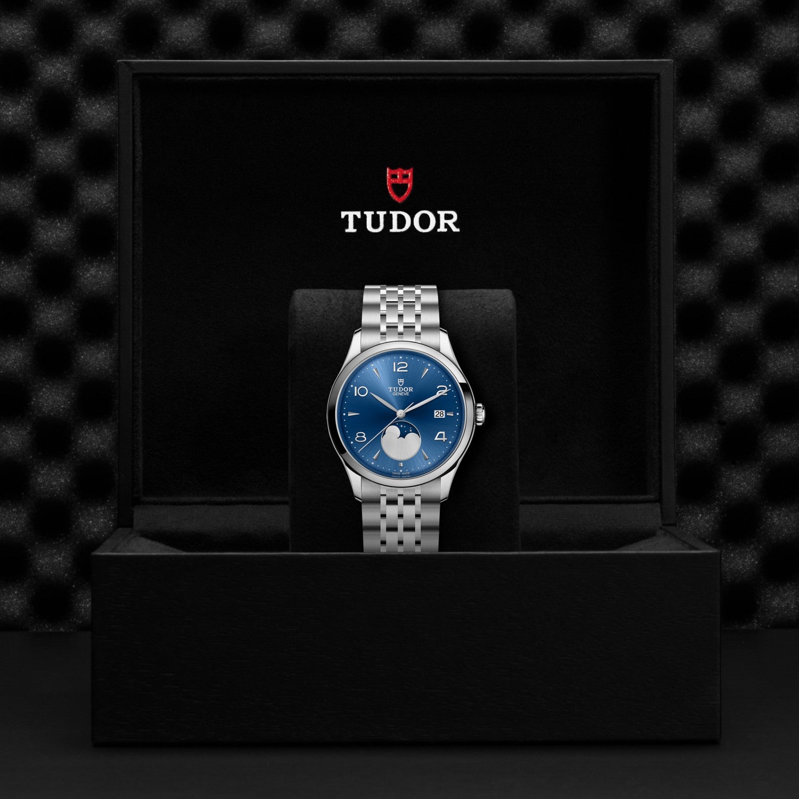 TUDOR 1926 Luna Blue Moon Phase Watch
