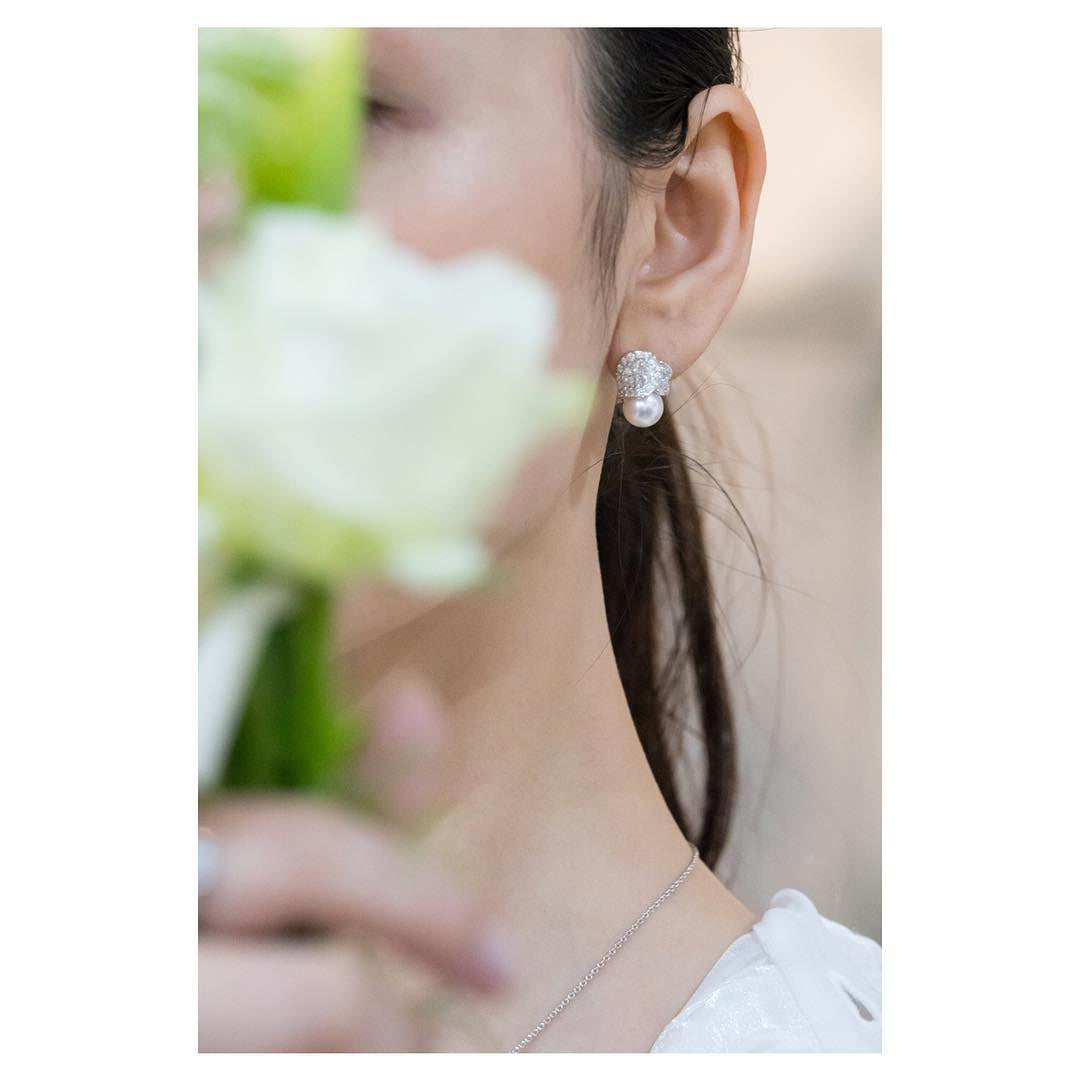 Mikimoto Les Petales Place Vendome Pearl & Diamond Stud Earrings