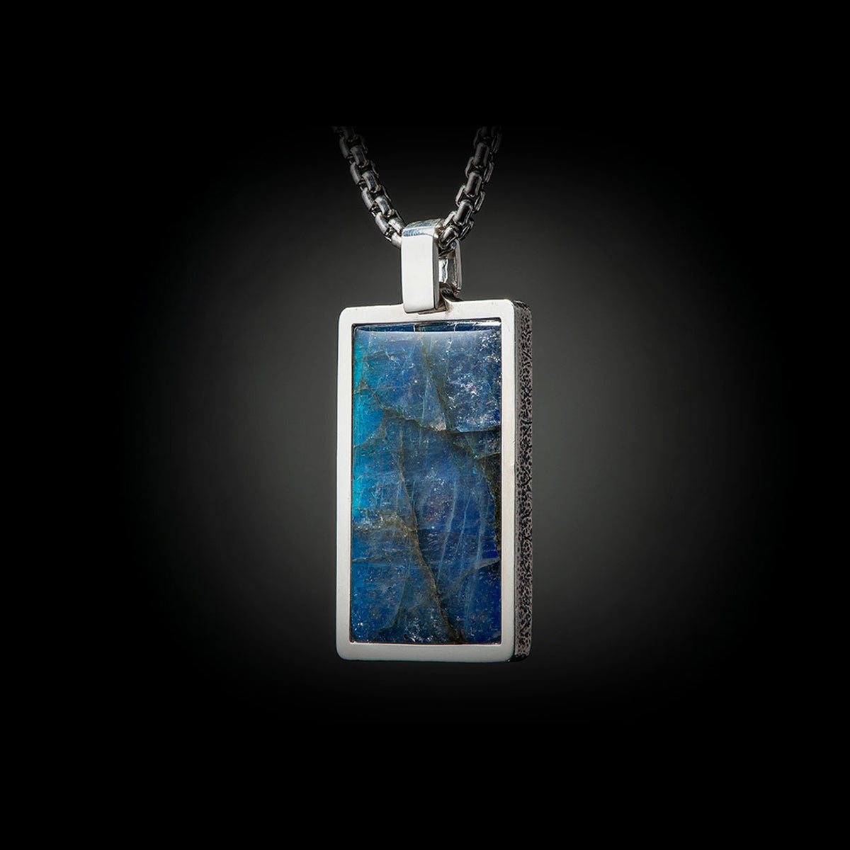 William Henry Pinnacle Labradorite Necklace