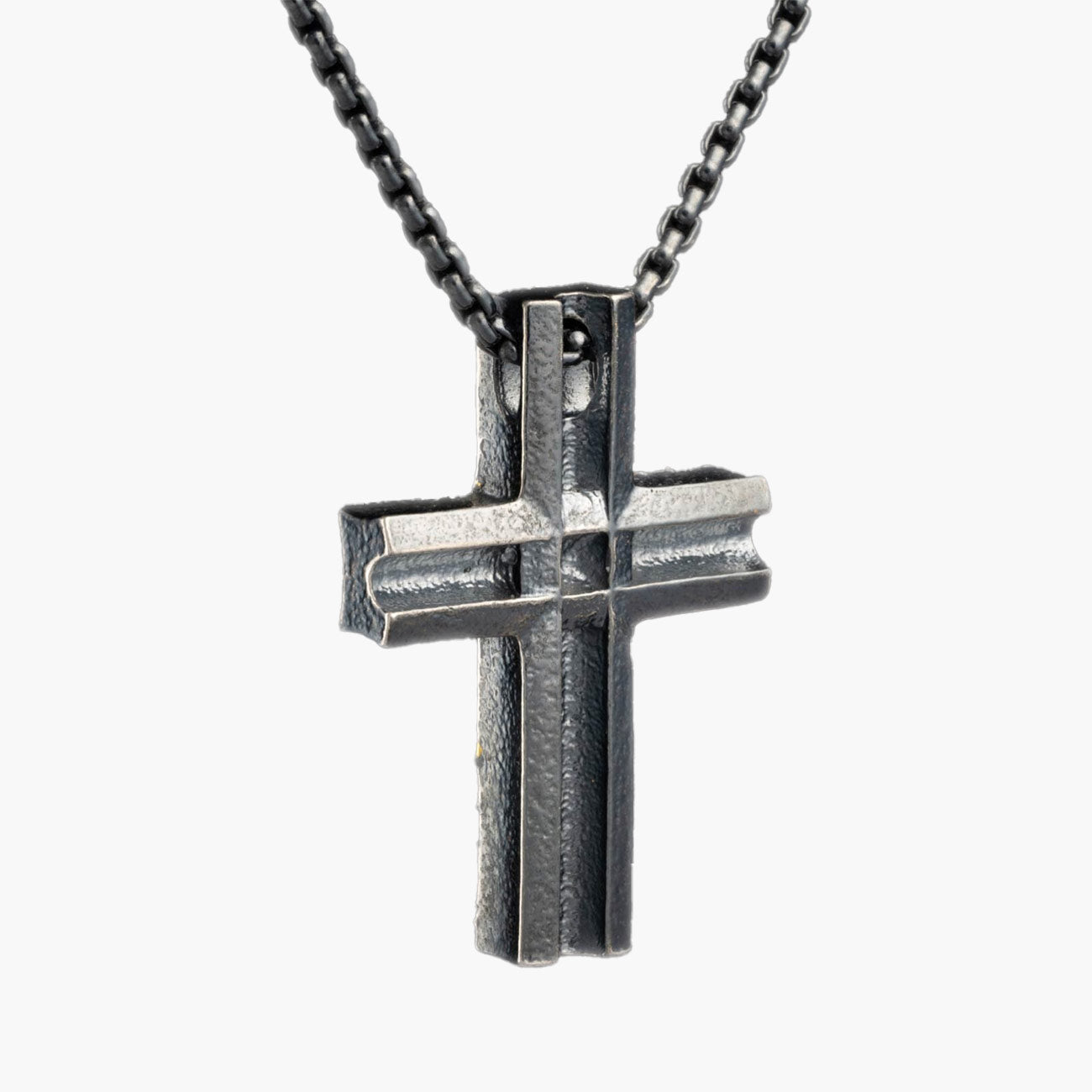 William Henry Guide Cross Pendant 22
