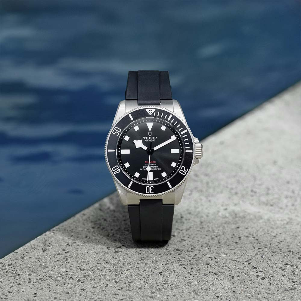 TUDOR Pelagos 39 with Unidirectional Rotating Bezel and Titanium Bracelet