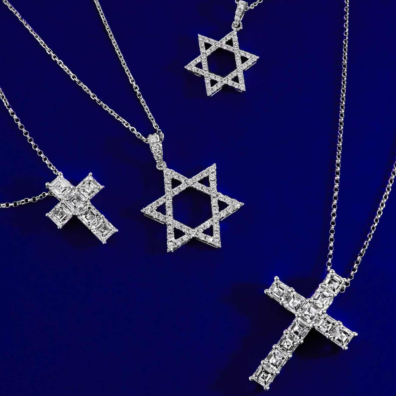 White Gold Diamond Star of David Necklace - 0.28ctw