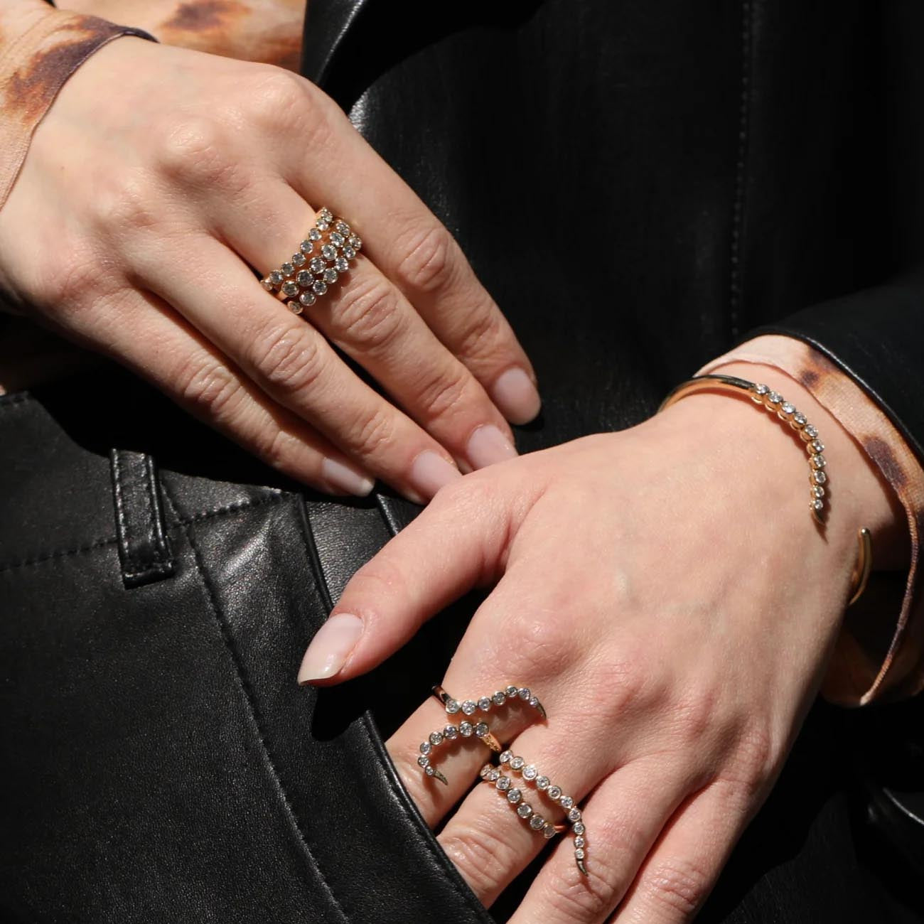 ONDYN Large Capri Wavy Diamond Bezel Ring