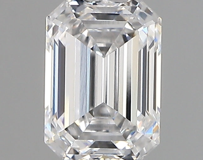 Diamond Lab Grown Emerald 1.35ct VVS2