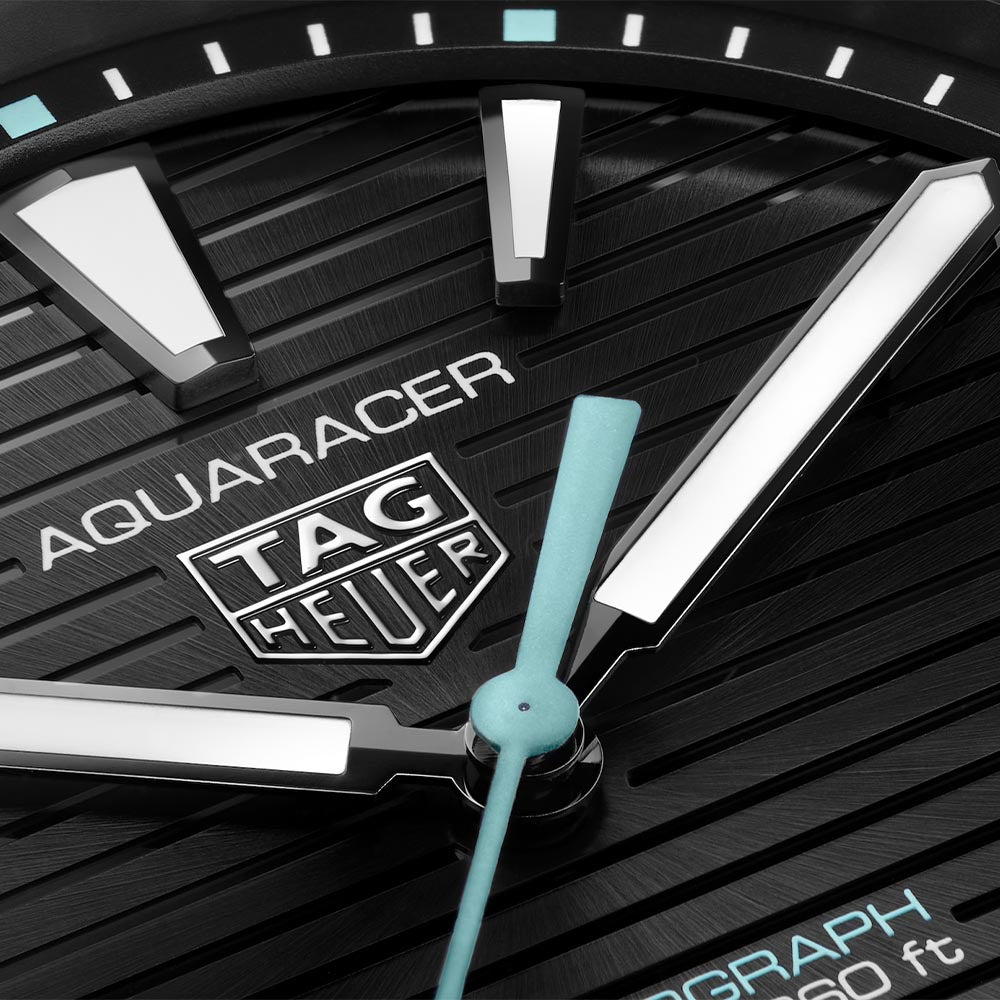 TAG Heuer Aquaracer Professional 200 Titanium Solargraph - 40mm