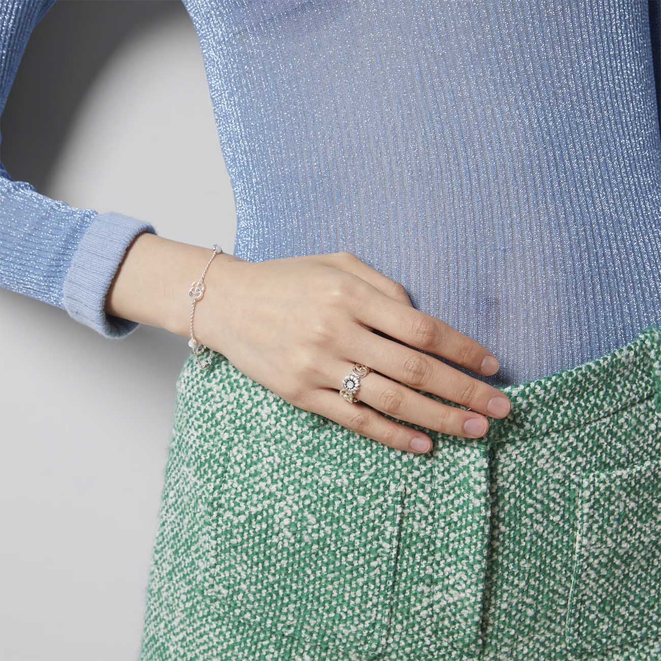 Gucci GG Marmont Mother-of-Pearl Flower Bracelet