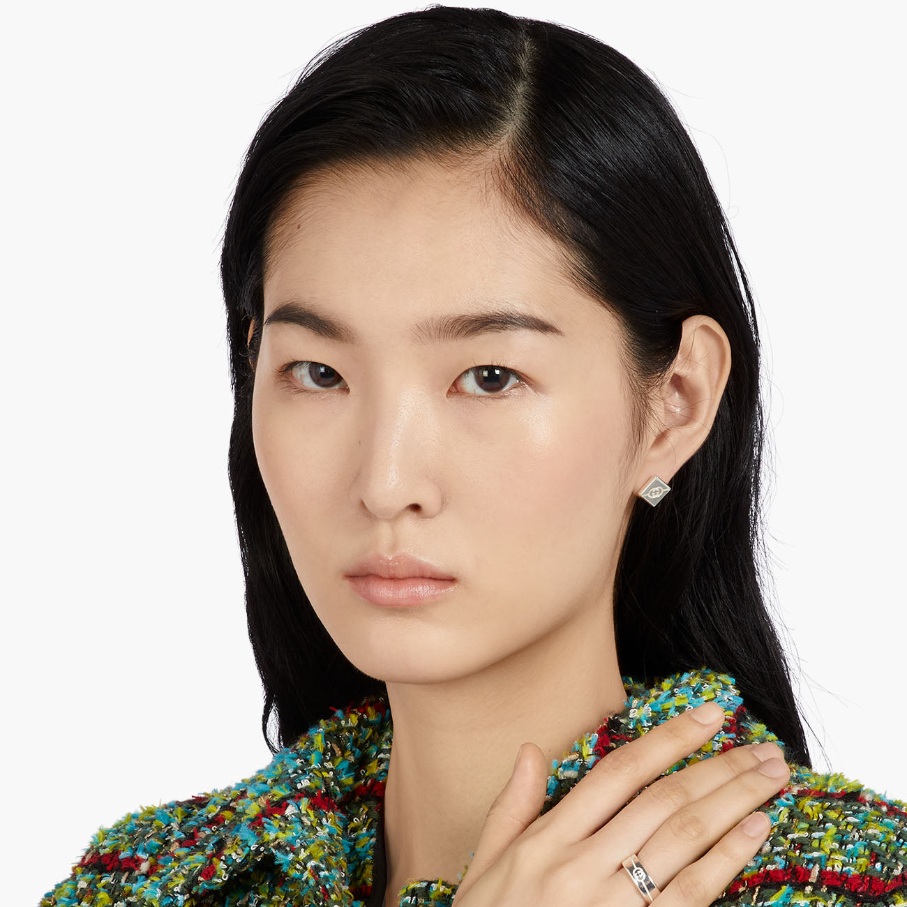 Gucci Tag Diagonal Silver Stud Earrings