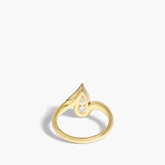 1.7 Carat Pear Diamond Ring in 18K Yellow Gold, behind view