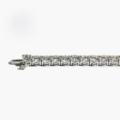 17 Carat Diamond Tennis Bracelet in 14K White Gold