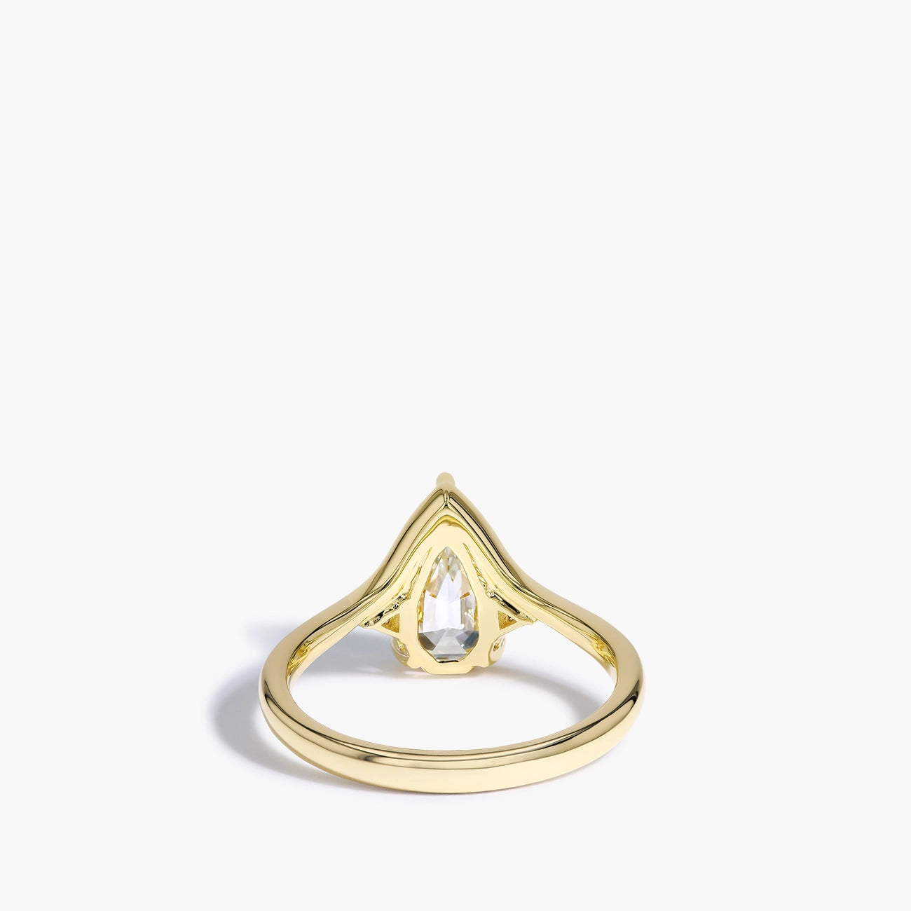 2.03 Carat Pear Diamond Ring in 18K Yellow Gold