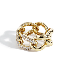 Pavé Diamond Link Ring