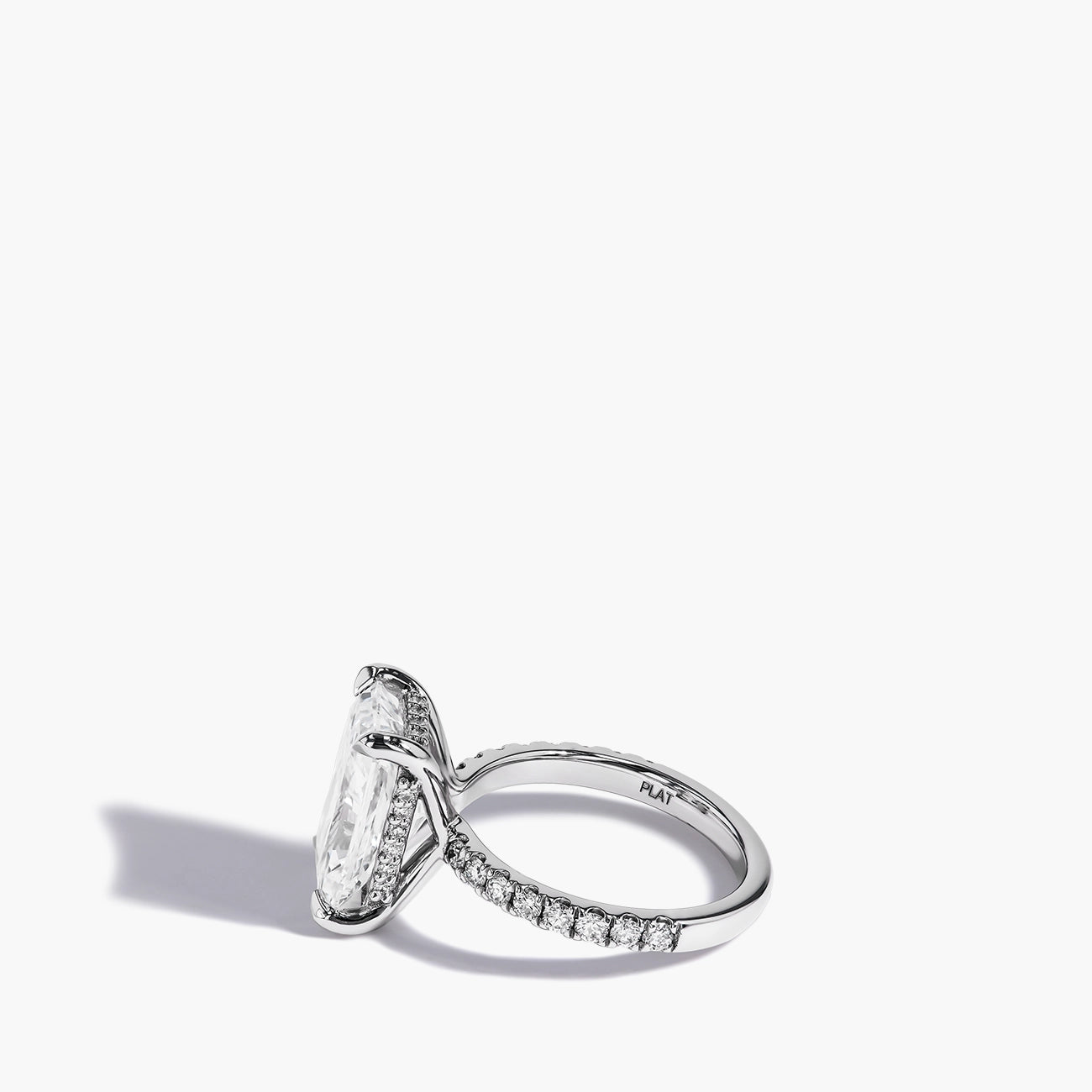 Robert Pelliccia Custom Radiant Diamond Engagement Ring Setting