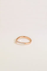 The V Ring