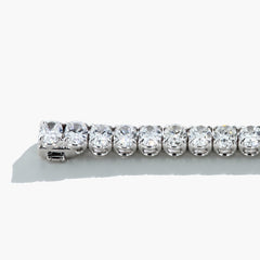 16 Carat Diamond Oval Tennis Bracelet in Platinum