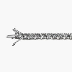 26 Carat Diamond Tennis Bracelet in Platinum