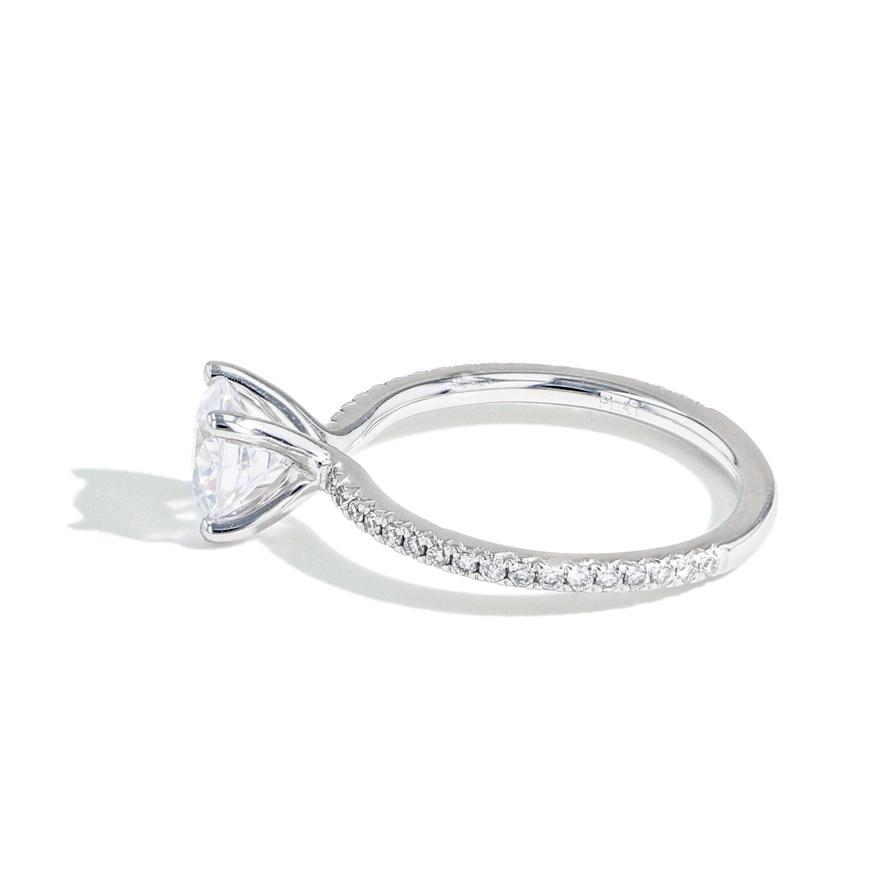 The East to West Solitaire Pavé