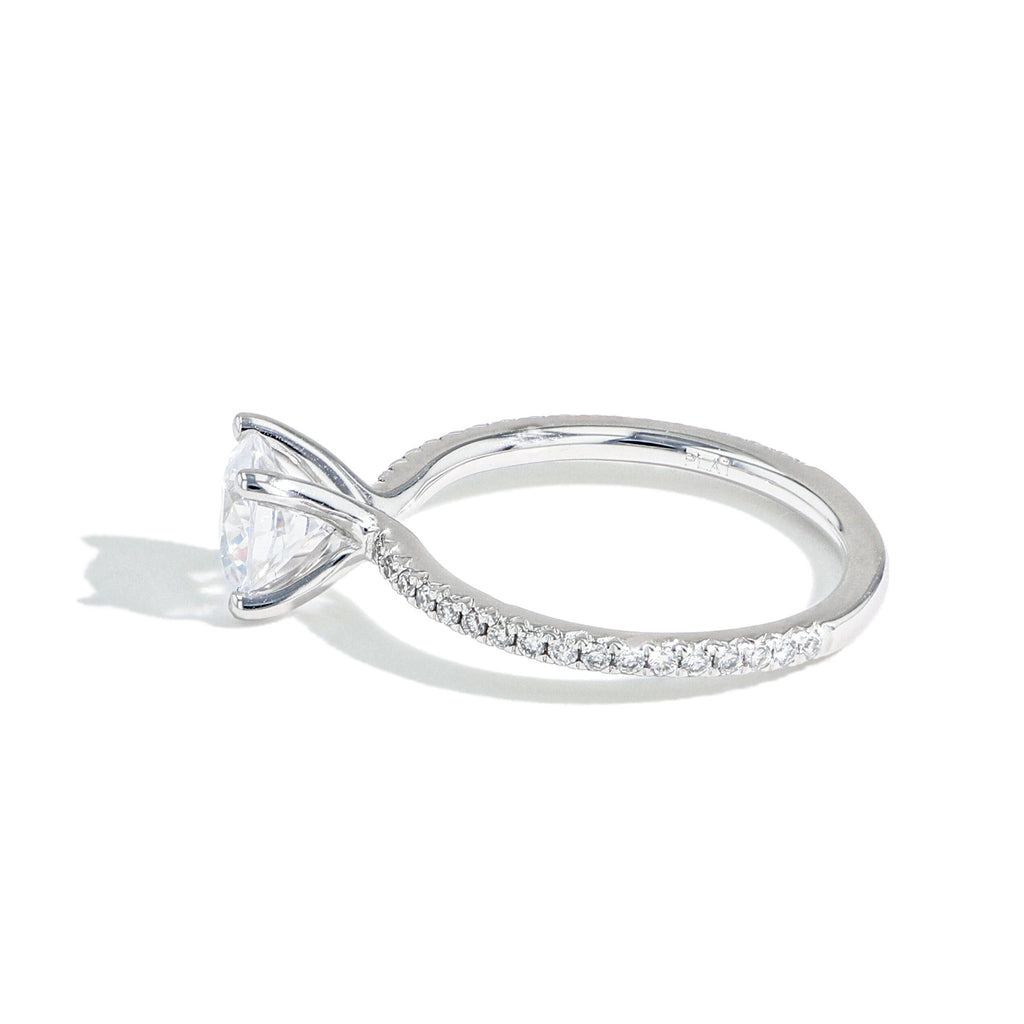 The East to West Solitaire Pavé