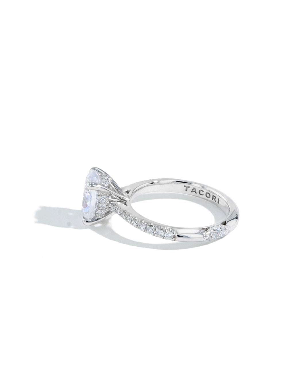 Tacori RoyalT Oval Diamond Engagement Ring Setting