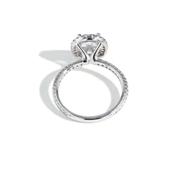 Oval Diamond Halo Pavé Engagement Ring Setting