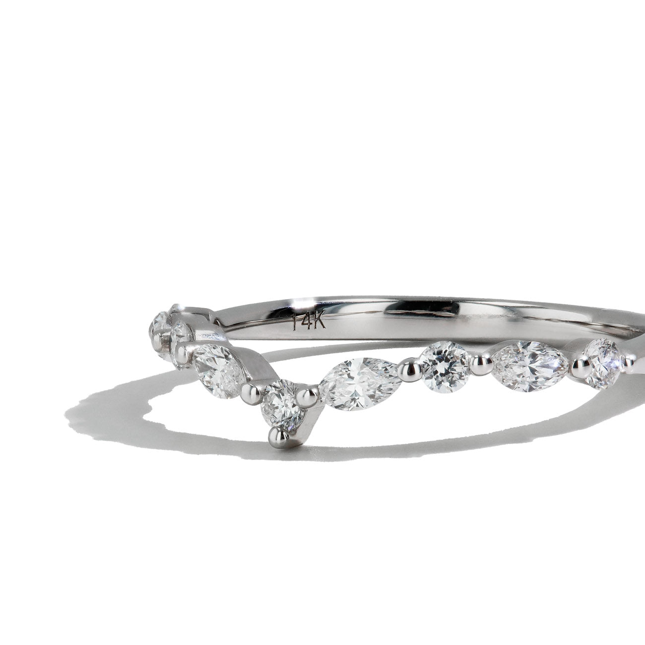 Single Prong Contour Diamond Band in 14K Yellow Gold