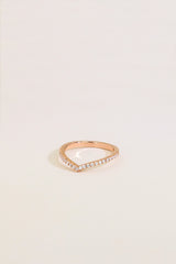 The V Ring