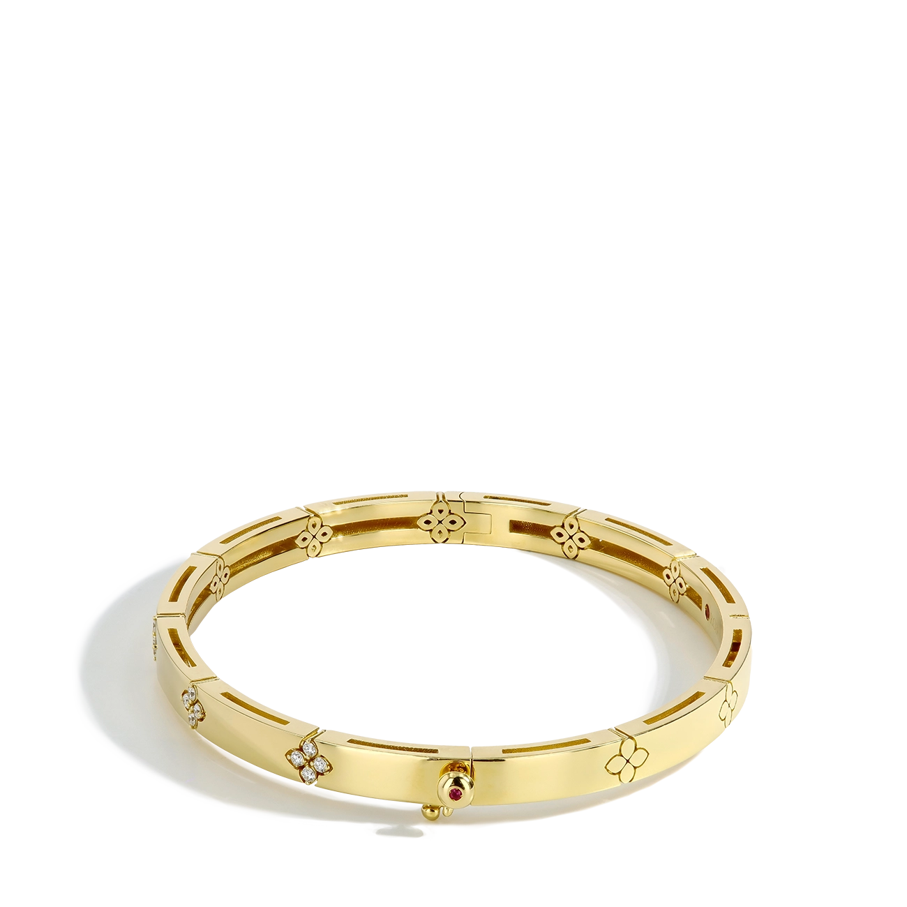 Roberto Coin Verona Diamond Flower Bangle in Yellow Gold