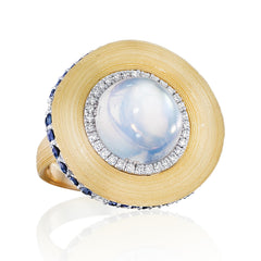 Robert Pelliccia Yellow Gold Oasis Moonstone Ring