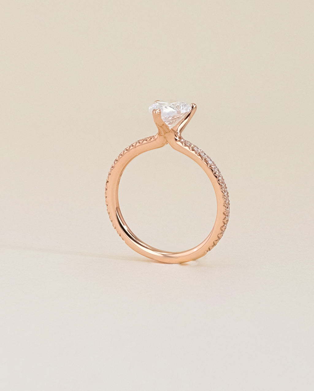 The East to West Solitaire Pavé