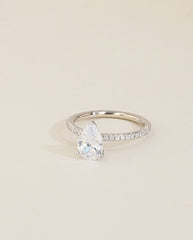 The East to West Solitaire Pavé
