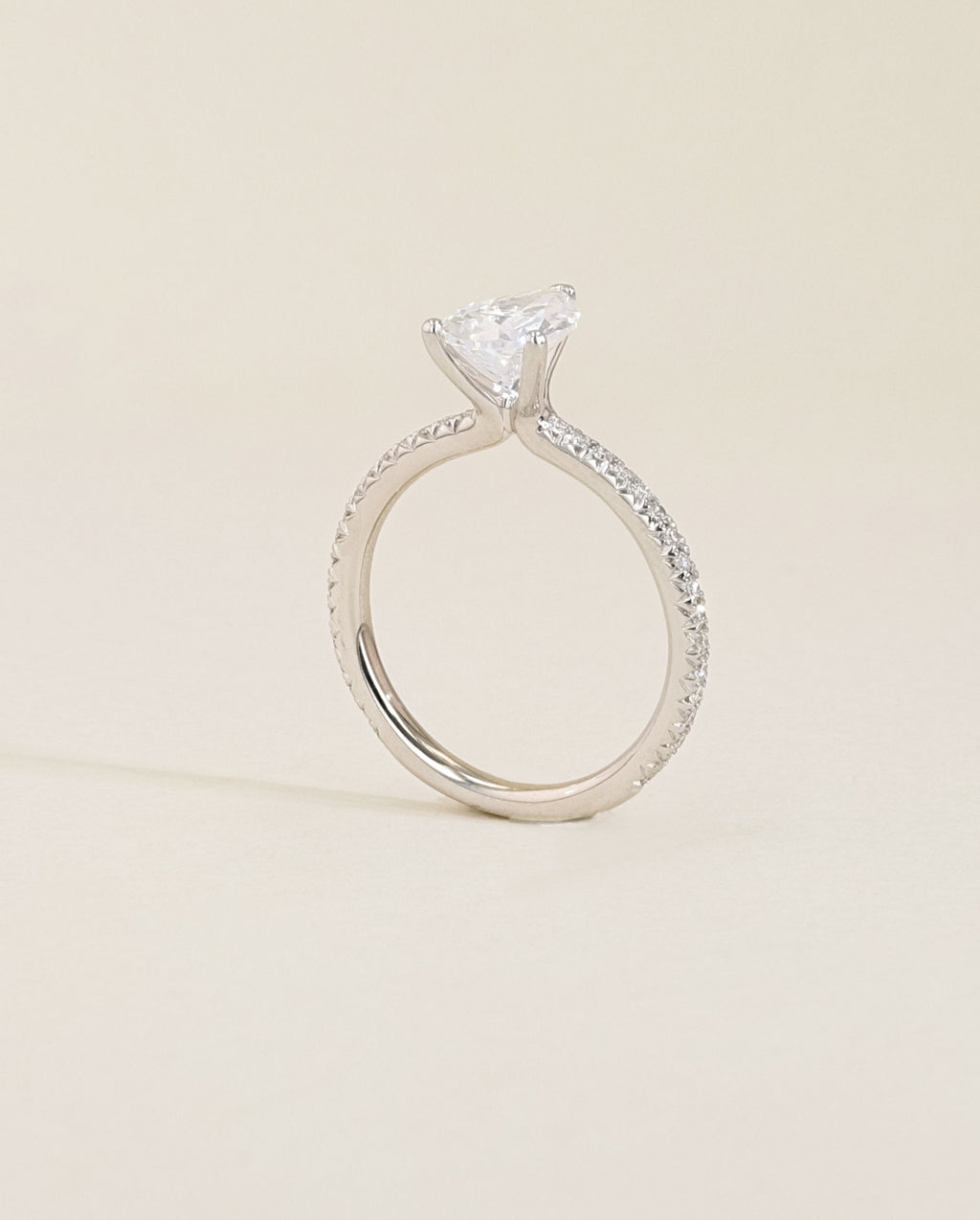 The East to West Solitaire Pavé