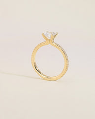 The East to West Solitaire Pavé