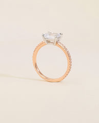 The East to West Solitaire Pavé
