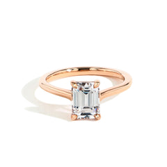 The Pear Solitaire Engagement Ring in Rose Gold