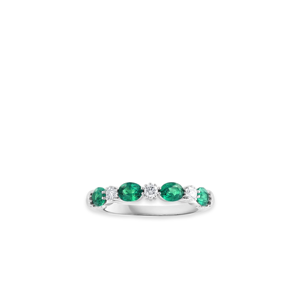 Oval Emerald and Diamond Alternating Band