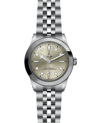 TUDOR Black Bay 39 with 39mm Steel Case and Steel Bracelet