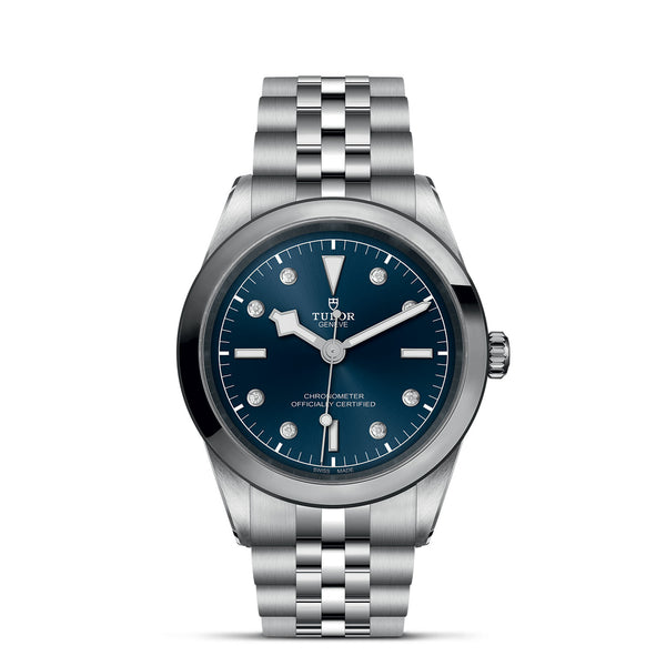 TUDOR Black Bay 41 with 41mm Steel Case and Steel Bracelet