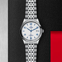 TUDOR 1926 with 39mm Steel Case and Opaline And Blue Dial