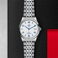 TUDOR 1926 with 41mm Steel Case and Opaline And Blue Dial