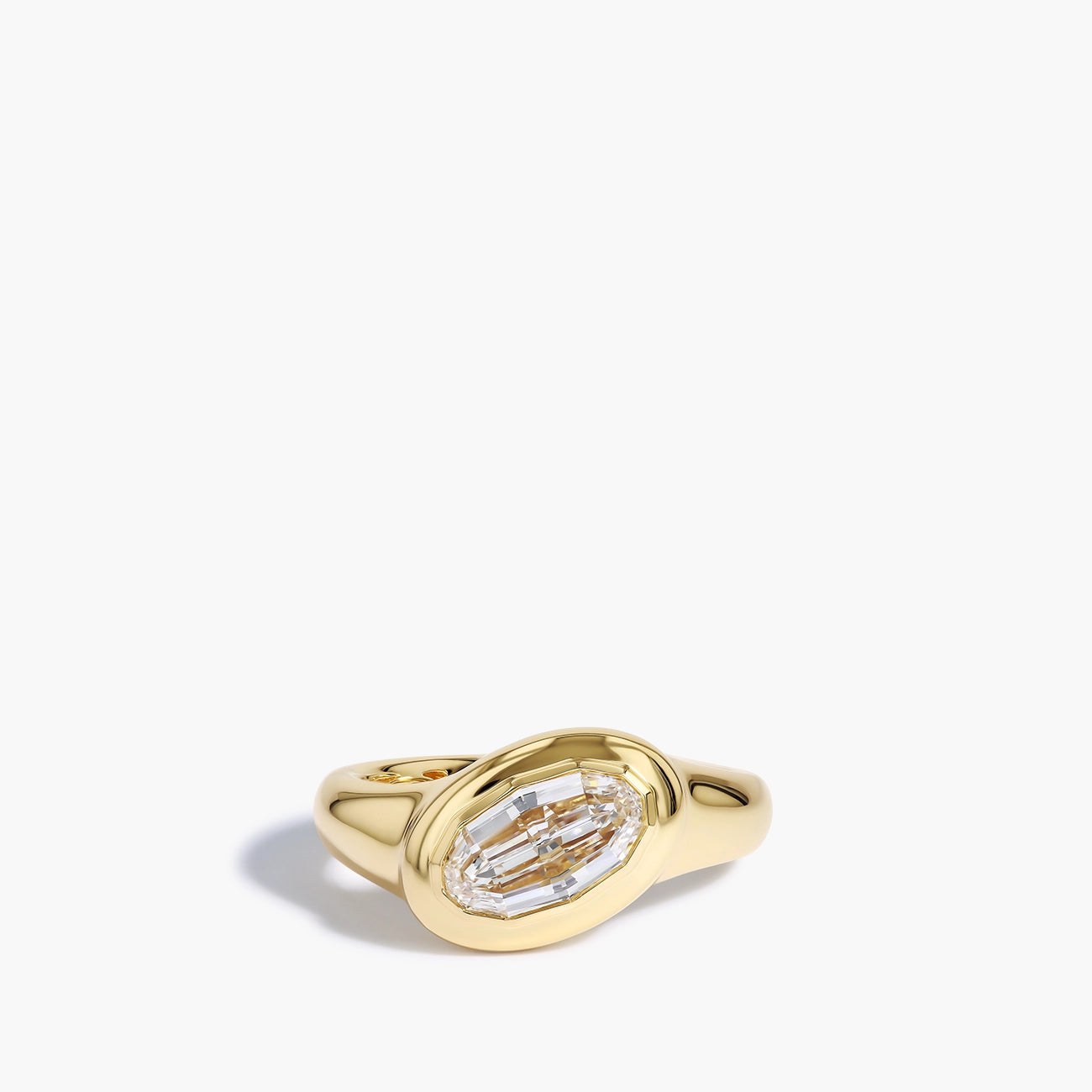 1.51 Carat Oval Diamond Ring in 18K Yellow Gold