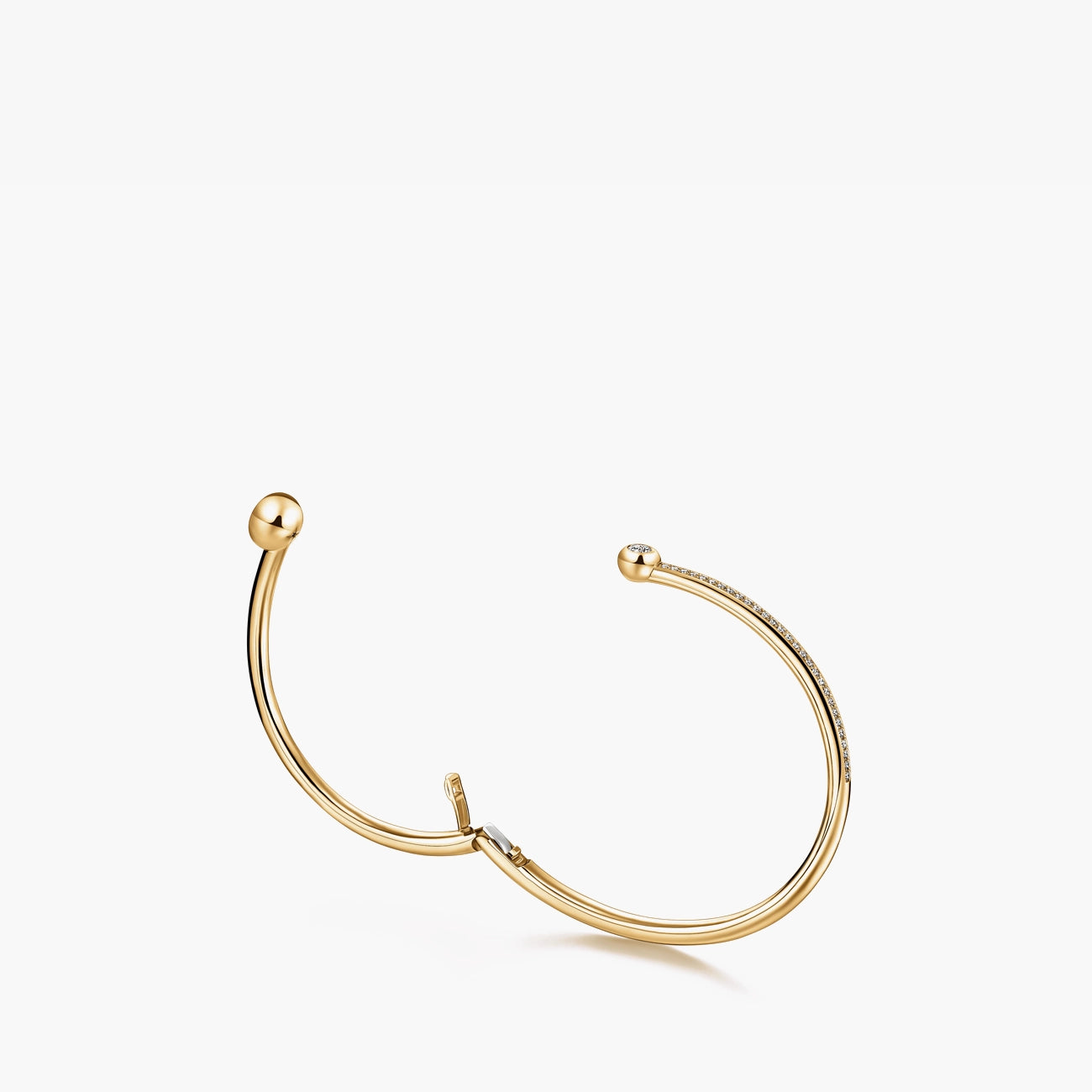 Hearts on Fire DREAM Bypass Pave Bangle Bracelet