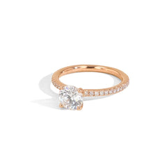 The East to West Solitaire Pavé