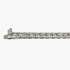 17 Carat Diamond Tennis Bracelet in 14K White Gold