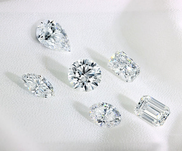 Curated Diamonds, Timeless Rings