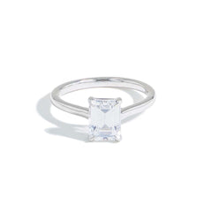 The Pear Solitaire Engagement Ring in Rose Gold